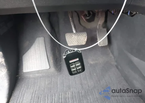 2021 Honda Odyssey Touring z USA, uszkodzony, nr VIN 5FNRL6H82MB028272